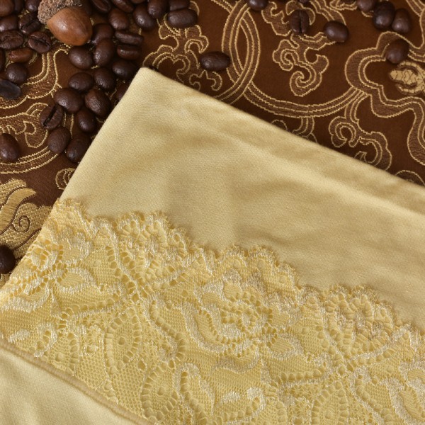 汕头市潮阳区贵屿樱斯妮迪服装商店