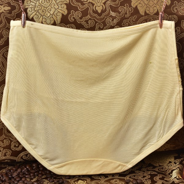 汕头市潮阳区贵屿樱斯妮迪服装商店